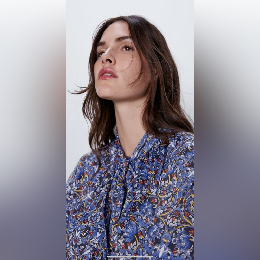 Zara TIED FLORAL BLOUSE - Picture 6 of 12